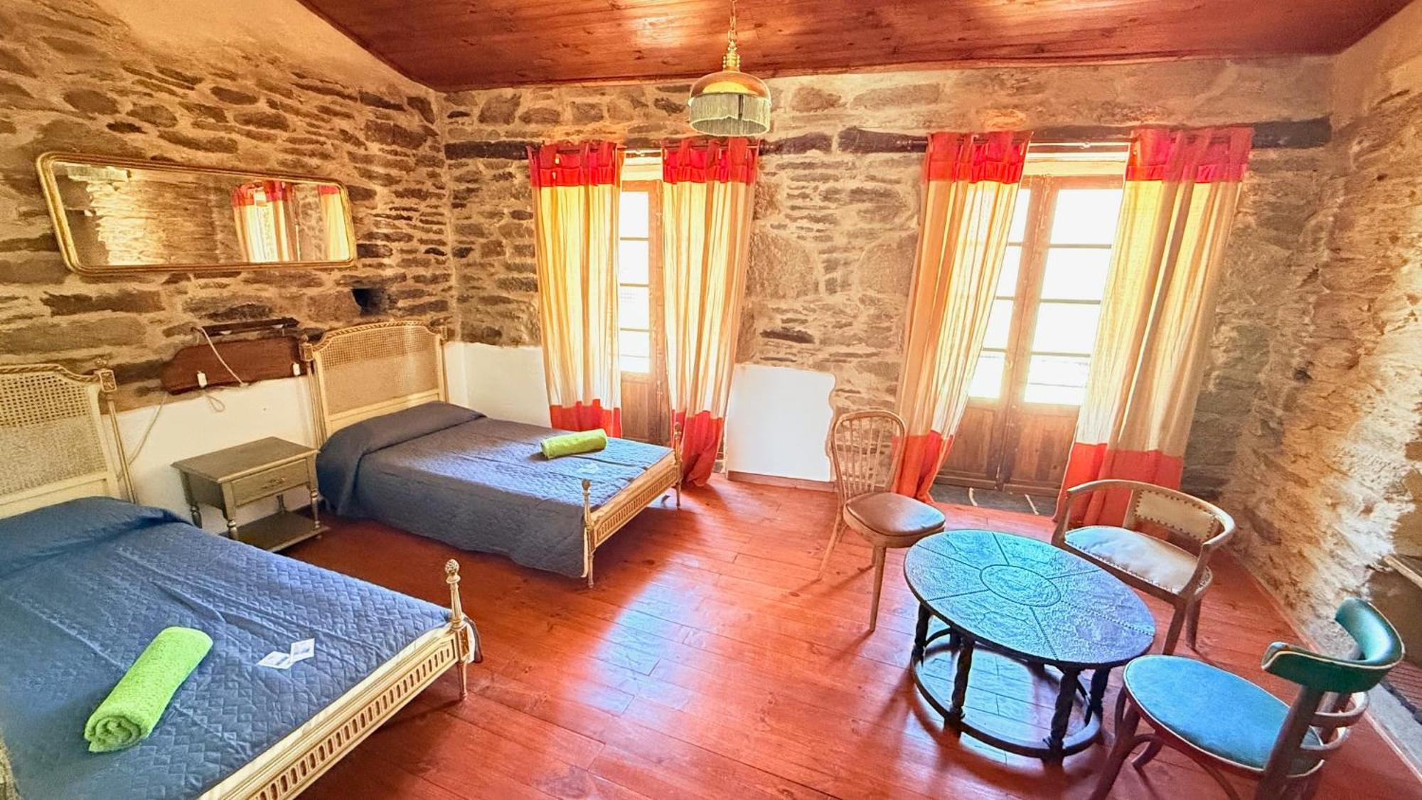 Pension Y Albergue Matias Locanda Sarria Ngoại thất bức ảnh
