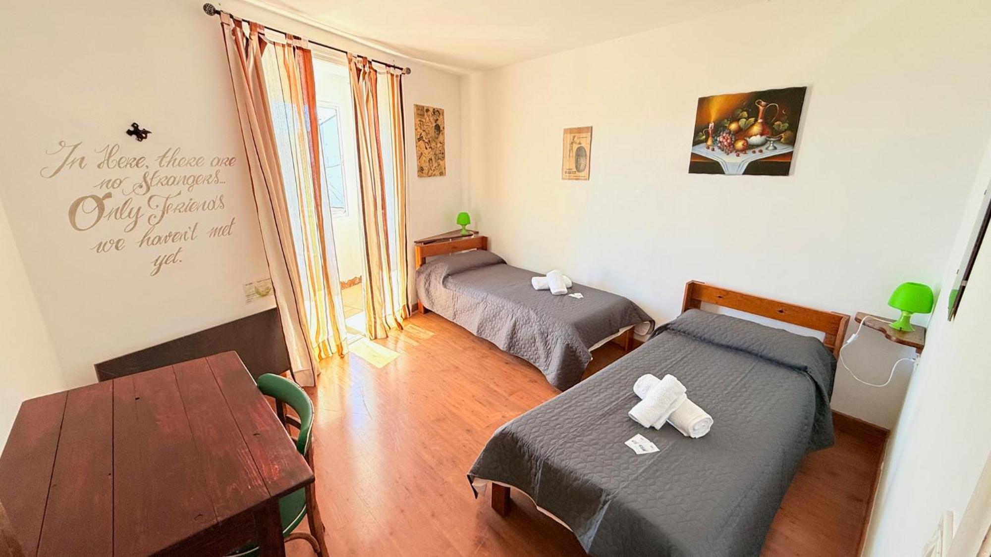 Pension Y Albergue Matias Locanda Sarria Ngoại thất bức ảnh