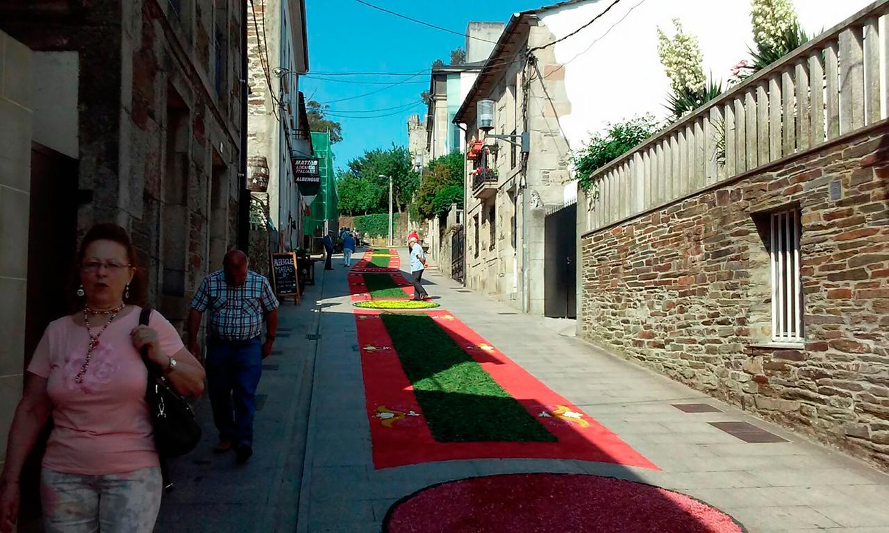 Pension Y Albergue Matias Locanda Sarria Ngoại thất bức ảnh
